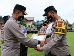 Personil Dan Tenaga Medis Yang Berdedikasi Tinggi dalam Bertugas Mendapatkan Reward Dari Kapolres Agam