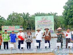 Tekan Laju Inflasi, Wabup Bungo Bersama Dinas Ketahanan Pangan Tanam 1 Juta Batang Cabai di Bangun Harjo.