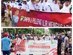 77 Tahun Merdeka, SMPN 6 Petir Bentangkan Spanduk Sepanjang 77 Meter Meriahkan Pawai Karnaval Hut RI