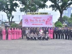 Pimpin Upacara Hari Ibu ke-94, Kapolda Jambi Sebut Peringatan Hari Ibu Bentuk Apresiasi Perjuangan Perempuan Indonesia