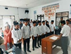 Lantik Tujuh Orang Perangkat Dusun, Begini Pesan Rio Pasar Lubuk Landai.