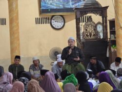 Ustadz Dayat Isi Tausiah Maulid Nabi di Dusun Rantau Duku