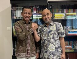 Apri Tegaskan Berjuang Bersama Dedy-Dayat