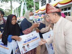 Pro Jambi Tangguh Hadir di Tanjab Timur, 51 Keluarga Nikmati Rumah Baru dari Gubernur Al Haris