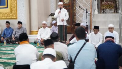 Safari Ramadhan di Pamenang, Gubernur Al Haris Ajak Perkuat Akhlak dan Peran Keluarga