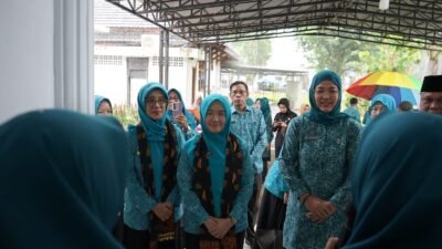 Hesti Haris Sosialisasikan Gerakan Jambi Bersholawat di Merangin