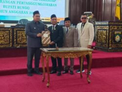 DPRD Bungo Gelar Rapat Paripurna, Evaluasi LKPJ Bupati Bungo TA 2025, Temukan Ketidak Konsistenan Data Antar OPD