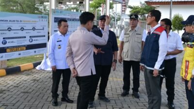 Tinjau Tol Bayung Lencir, Wapres Pastikan Konektivitas Sumatra Berjalan Optimal