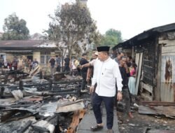 Gubernur Al Haris Tinjau Korban Kebakaran di Kelurahan Cempaka Putih, Pastikan Bantuan Segera Disalurkan