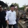 Gubernur Al Haris Turun Langsung Serahkan Bantuan untuk Korban Kebakaran di Desa Buat Kabupaten Bungo