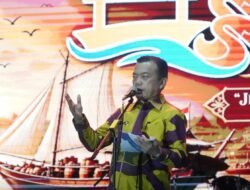 Tutup Festival Batanghari, Gubernur Al Haris Minta Semangat Proklamasi Membangun Negeri