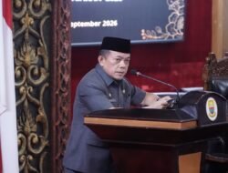 Gubernur Al Haris Sampaikan Nota Keuangan Perubahan APBD 2026